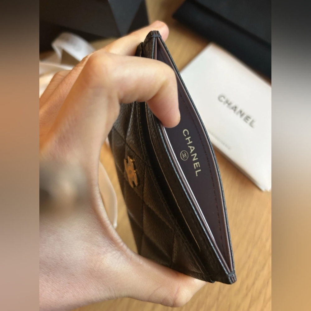 Chanel Black Caviar Card Holder - Picture 6 of 8
